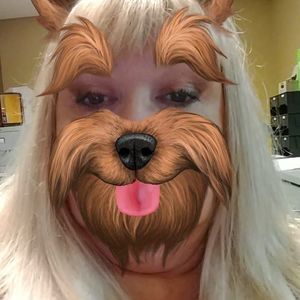 Meet your Posher, Carolyn